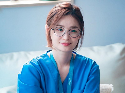 Selain Chae Song-hwa, Ini Dia Tokoh Wanita Berkesan dalam Hospital Playlist 2