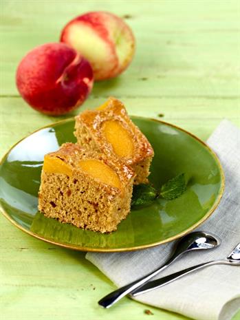 Cake Peach Gandum